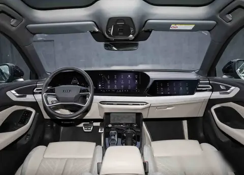 奥迪A5L加长轴距，国产车空间与性能之争，华为智驾能否逆袭