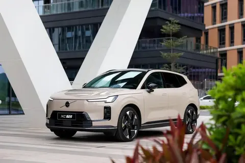 沃尔沃这回真急眼了？上市70天狂甩出1万台，1月福利大到没……