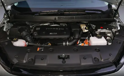 中大型 MPV 闭眼选！别克 GL8 PHEV 空间舒适家用超合适